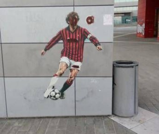 Baresi, a Milano vandalizzato il murales per il capitano del Milan