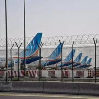Iran, manager italiana bloccata a Dubai: "Stanotte allarme missili, nessuna informazione ufficiale" Iran, manager italiana bloccata a Dubai: "Stanotte allarme missili, nessuna informazione ufficiale"