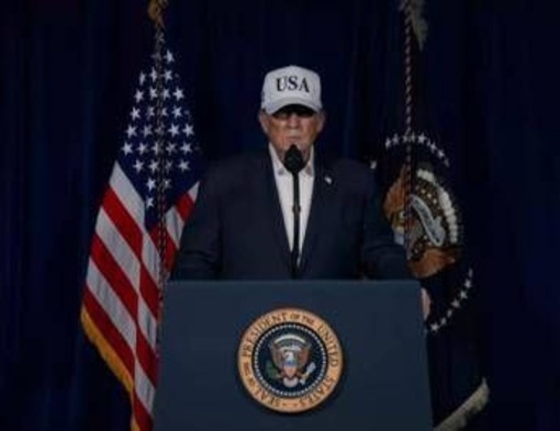 Iran, il messaggio di Trump al popolo: "Prendete il potere, chance unica" Iran, il messaggio di Trump al popolo: "Prendete il potere, chance unica"