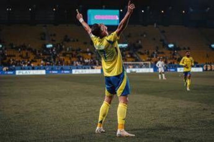 CR7 risponde alle polemiche: gol numero 981 dopo l'allarme per un attacco degli Houthi a Riad CR7 risponde alle polemiche: gol numero 981 dopo l'allarme per un attacco degli Houthi a Riad