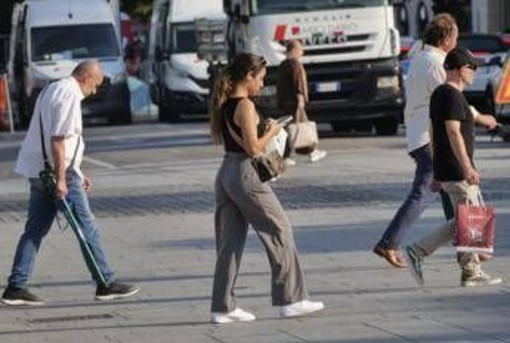Nuovo Codice della strada, regole per i pedoni e multe: cosa cambia e da quando Nuovo Codice della strada, regole per i pedoni e multe: cosa cambia e da quando