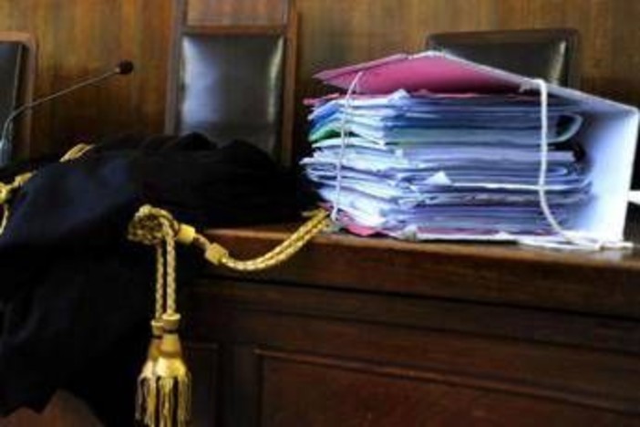 Referendum giustizia, il sondaggio Ixè: testa a testa tra sì e no Referendum giustizia, il sondaggio Ixè: testa a testa tra sì e no