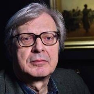 Vittorio Sgarbi, trasferito in terapia sub-intensiva: inizierà la riabilitazione respiratoria Vittorio Sgarbi, trasferito in terapia sub-intensiva: inizierà la riabilitazione respiratoria