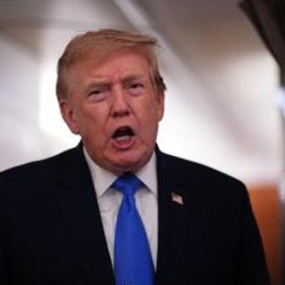 Iran, Trump: "Decida tra accordo o resa totale". Teheran e fonti Usa smentiscono nuovi colloqui Iran, Trump: "Decida tra accordo o resa totale". Teheran e fonti Usa smentiscono nuovi colloqui