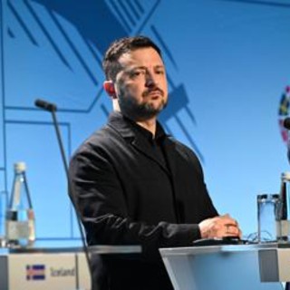 Ucraina, Zelensky silura Syrskyi: via il comandante delle forze armate Ucraina, Zelensky silura Syrskyi: via il comandante delle forze armate