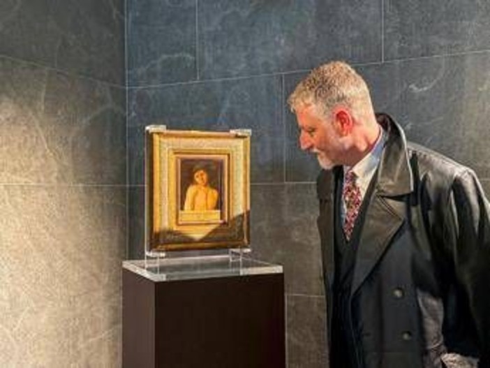 Giuli a New York recupera l'Ecce Homo di Antonello da Messina e inaugura la mostra su Raffaello Giuli a New York recupera l'Ecce Homo di Antonello da Messina e inaugura la mostra su Raffaello