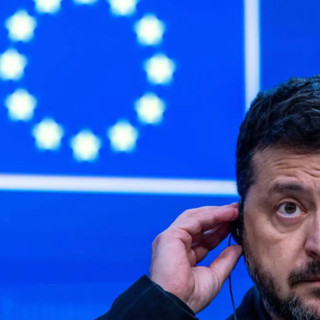Zelensky “Intercettori sufficienti per inverno, Mosca non vuole tregua energetica”