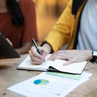 L'università a 14 anni, la maturità a 12: due fratelli 'prodigio' in Inghilterra L'università a 14 anni, la maturità a 12: due fratelli 'prodigio' in Inghilterra