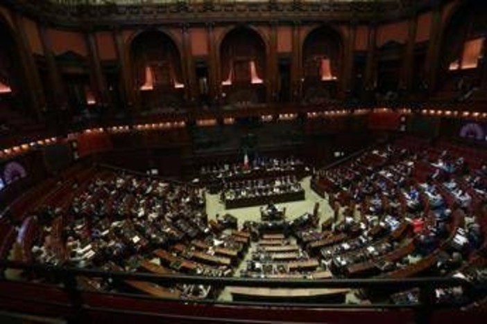 La Camera bersaglio di attacchi informatici, nel mirino mail di parlamentari: c'è anche quella di Meloni La Camera bersaglio di attacchi informatici, nel mirino mail di parlamentari: c'è anche quella di Meloni