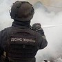 Ucraina, pioggia di bombe su Kharkiv: feriti e danni. Nuovo attacco di Lavrov all'Europa Ucraina, pioggia di bombe su Kharkiv: feriti e danni. Nuovo attacco di Lavrov all'Europa
