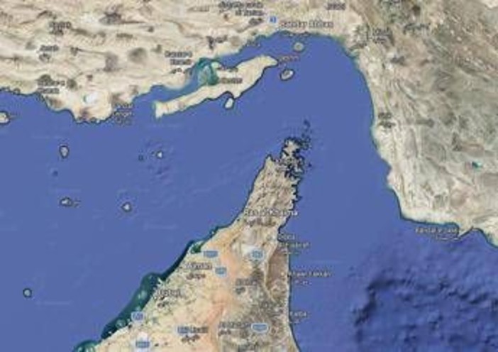 Tutte le armi (e gli alleati) che servirebbero a Trump per riaprire lo Stretto di Hormuz