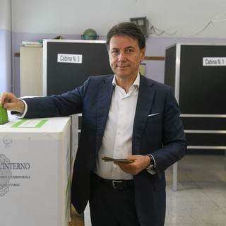 Referendum, Conte “Abbassare il quorum al 33%”