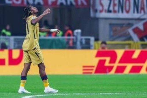 Mbangula show a San Siro: tripletta e risposta a Cissé, il Bologna ribalta il Milan Mbangula show a San Siro: tripletta e risposta a Cissé, il Bologna ribalta il Milan