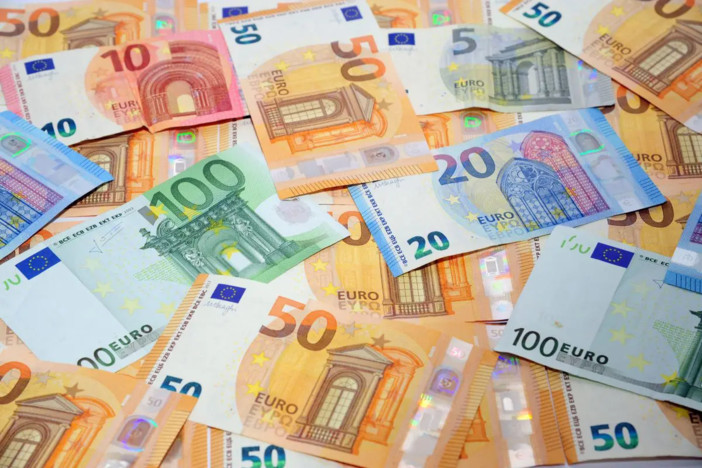 Banche, a ottobre in aumento i prestiti a famiglie e imprese Banche, a ottobre in aumento i prestiti a famiglie e imprese