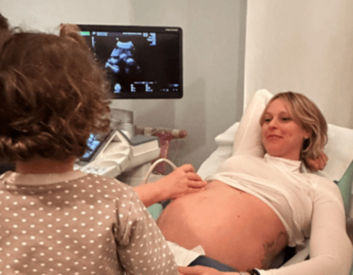 Federica Pellegrini, conto alla rovescia: il parto ad aprile e l'emozione di Matilde Federica Pellegrini, conto alla rovescia: il parto ad aprile e l'emozione di Matilde