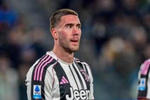Juventus, sarà addio con Vlahovic: interrotte le trattative per rinnovo Juventus, sarà addio con Vlahovic: interrotte le trattative per rinnovo