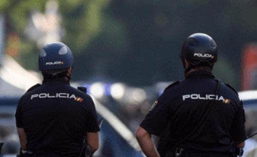 Spagna, torna libero l'italiano accusato di aver ucciso la compagna a Huelva: "Forse è stato un suicidio"