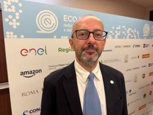Mobilità, Cavo (Confcommercio): "Centri storici parte dell’identità del Paese" Mobilità, Cavo (Confcommercio): "Centri storici parte dell’identità del Paese"