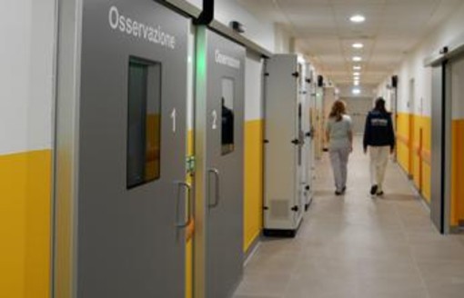 Sanità: appalti, Cgil rilancia ‘raccolta firme straordinaria negli ospedali’ Sanità: appalti, Cgil rilancia ‘raccolta firme straordinaria negli ospedali’