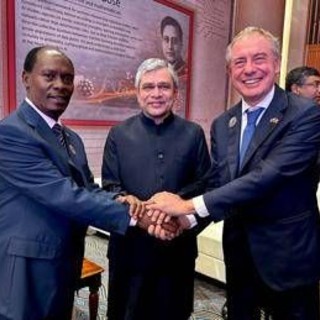 AI Impact Summit 2026: accordo strategico Italia, India e Kenya per progetti AI in Africa