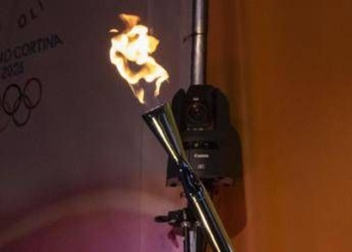 Milano-Cortina, oggi dopo 20 anni la Fiamma Olimpica torna a Torino Milano-Cortina, oggi dopo 20 anni la Fiamma Olimpica torna a Torino