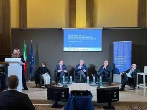 Farmaceutica, Gesualdo (Fism): "Ddl Testo unico grande occasione, adesso o mai più"